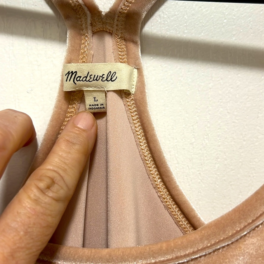 ✨✨✨MADEWELL BODYSUIT SIZE LARGE NWOT BLUSH VELOUR FABRIC ✨✨✨ - Picture 2 of 8
